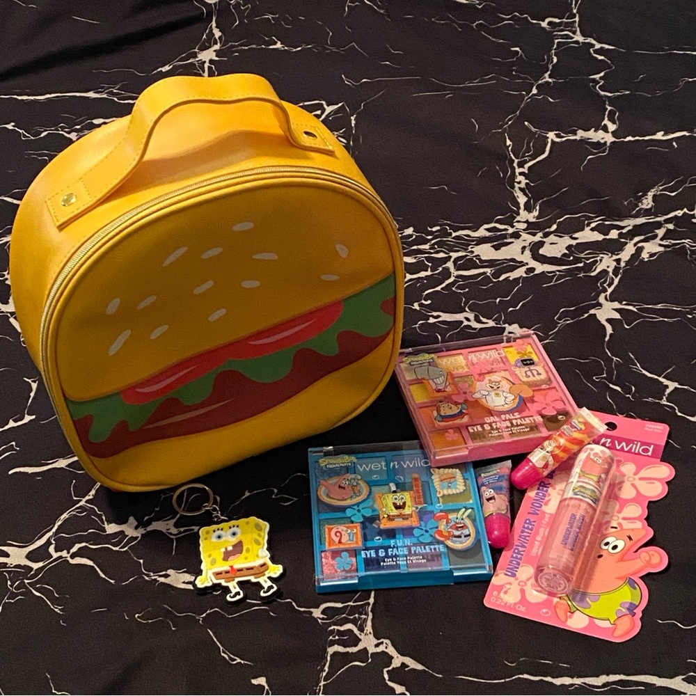 Spongebob Wet n Wild Krabby Patty Burger Cosmetic Bag Eyeshadow Blush Lipgloss